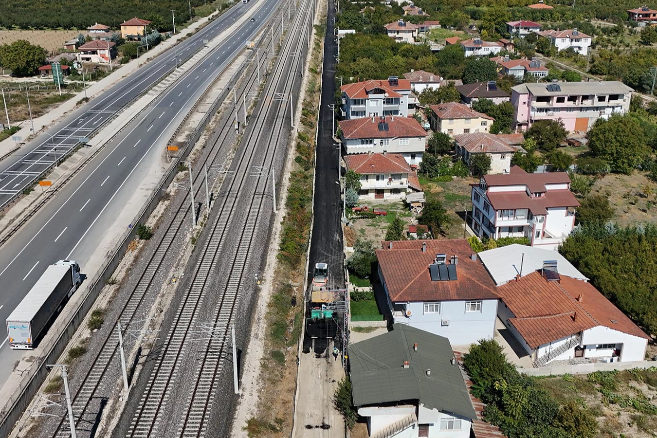 Sakarya'da ulaşım hatları yeni yüzüne kavuşturuyor