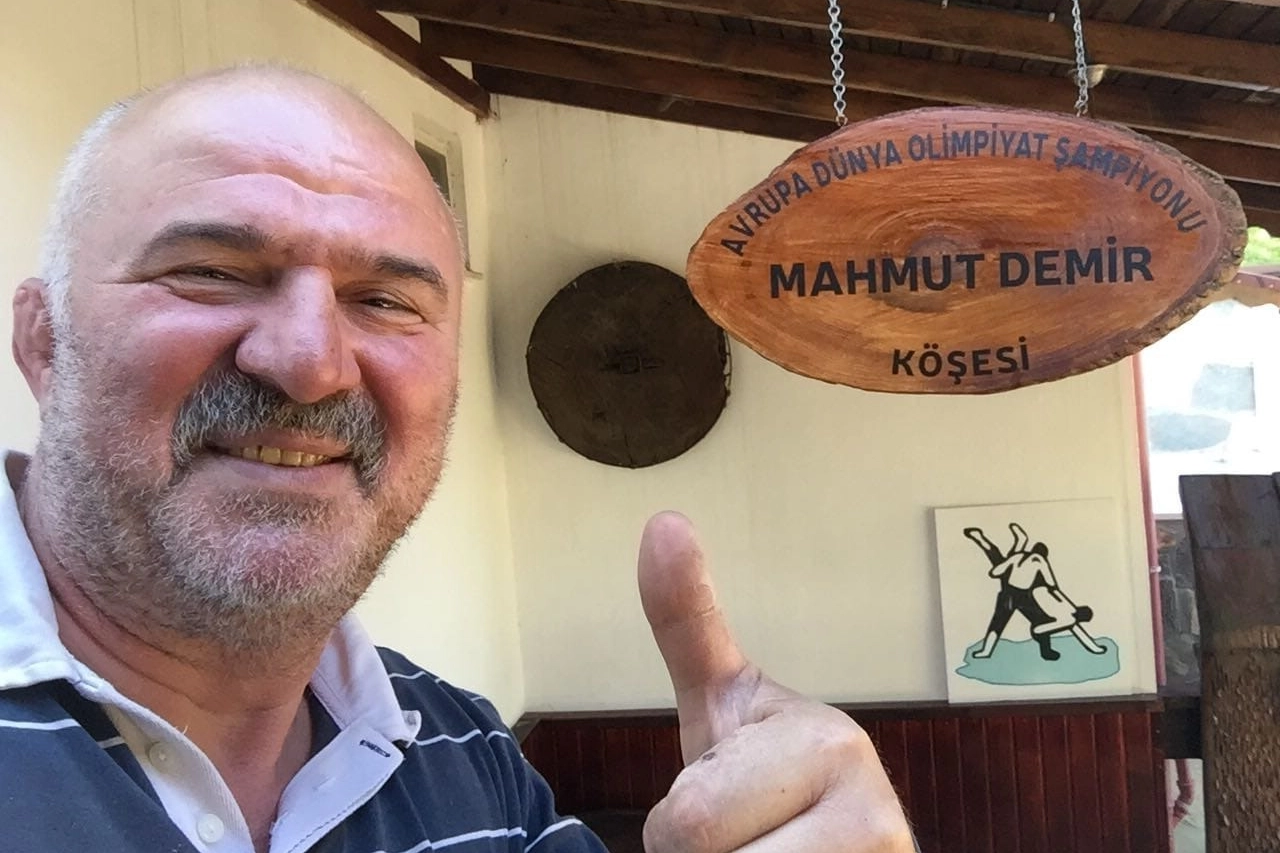 Şampiyonluktan yalnızlığa uzanan bir hayat... Mahmut Demir'in sessiz hikayesi