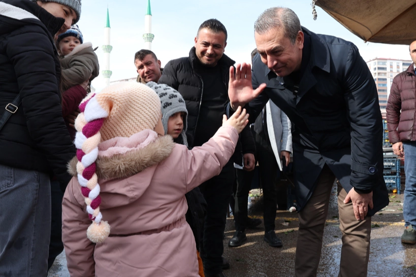 Sivas'ta Ramazan ayında ihtiyaç sahiplerine pazar desteği