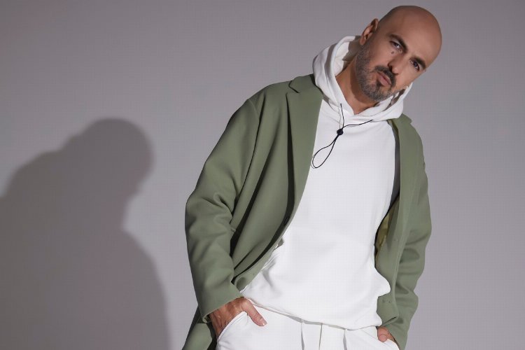 Soner Kabadayı'dan 'Uçurum'a akustik versiyon