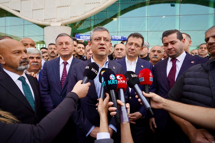 Sözünü tuttu... İlk ziyareti Hatay'a yaptı