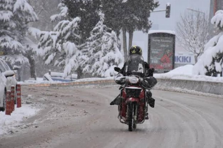 İstanbul'da motokuryelere 'kar' yasağı!