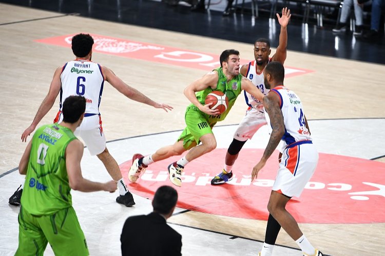 TOFAŞ Anadolu Efes'i ağırlıyor