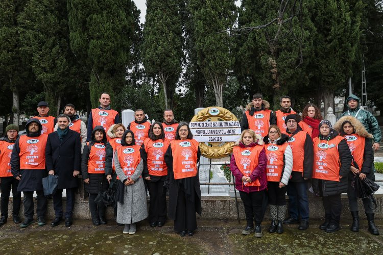 Toprak ve Yaprak Dede özlemle anıldı