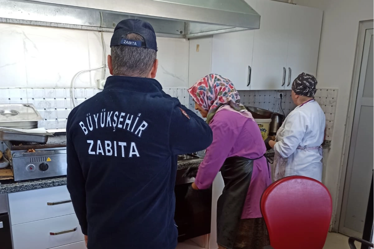 Trabzon'da okul kantinlerine denetim