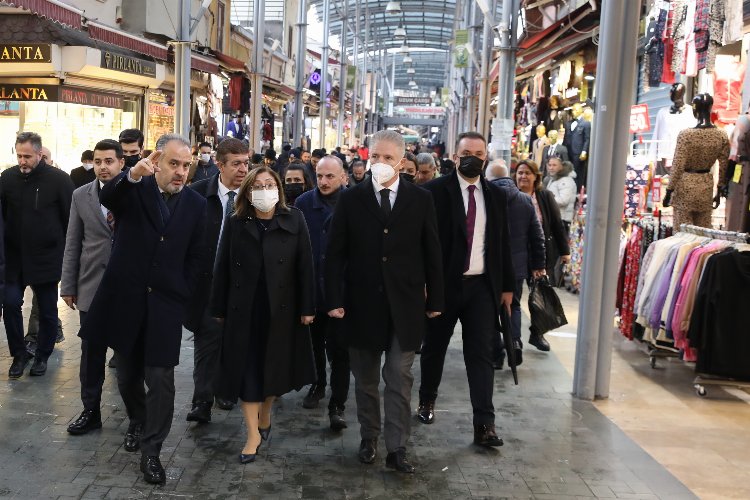 Türkiye Belediyeler Birliği'nden Bursa'da 'tarihe dönüşüme' övgü