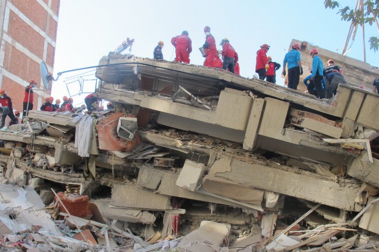 TÜSED: "Yaşanılan binaların deprem dayanımı tespit ettirmelidir"