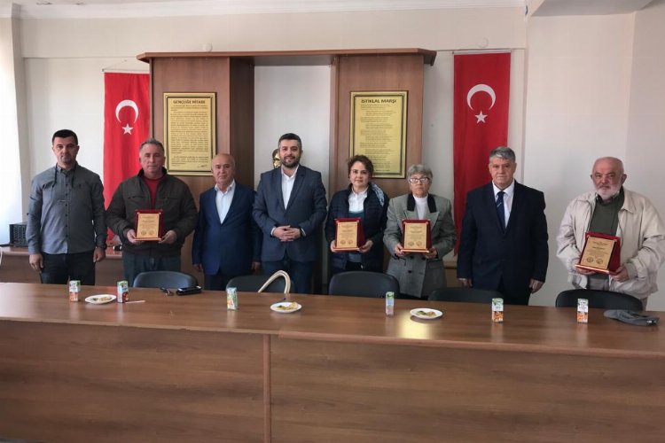 TYBB Edirne Şubesi'nin vefa ödülleri sahiplerini buldu