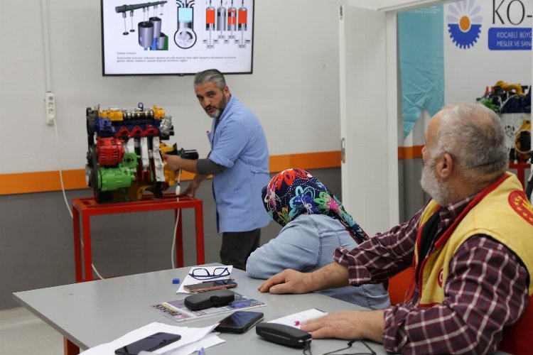 USTAM Kocaeli'de yüzler gülüyor