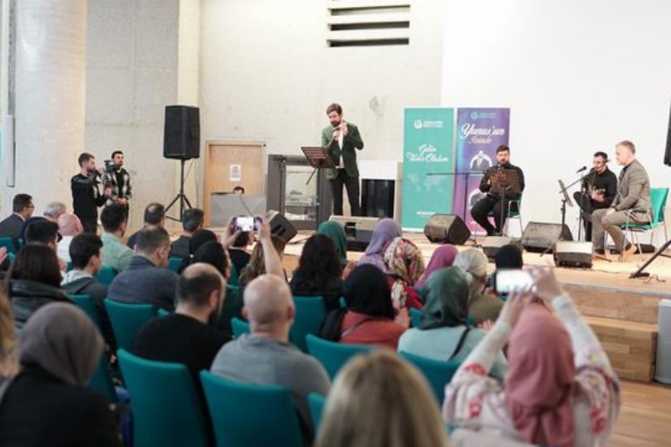 Yunus Emre’nin sesi Avrupa’da yankılandı