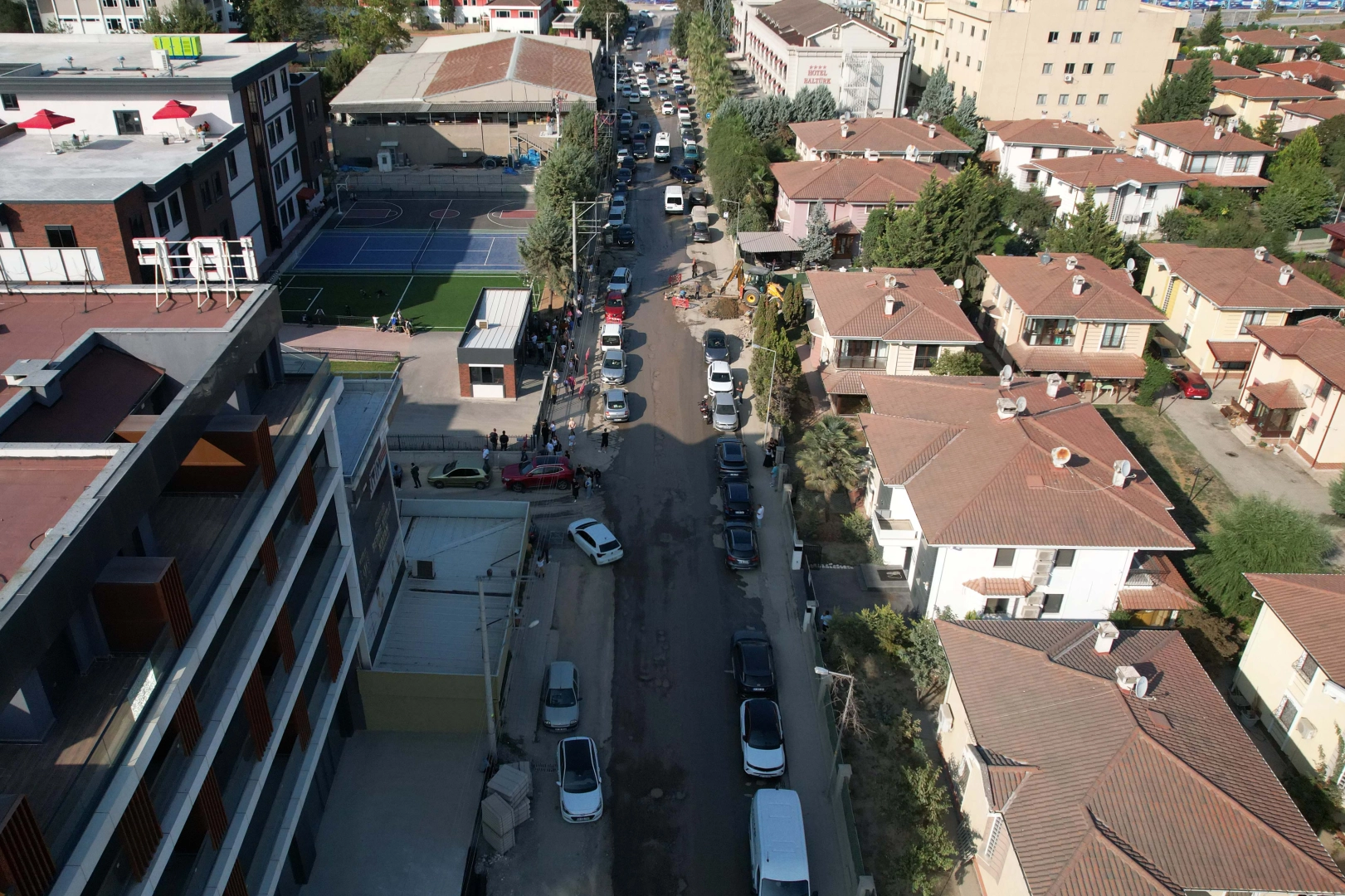 İzmit’te prestij cadde çalışmaları başladı