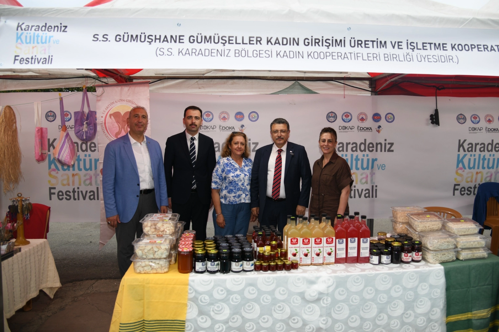 Üreten kadınlara bir destek de Trabzon'dan Üreten kadınlara bir destek de Trabzon'dan