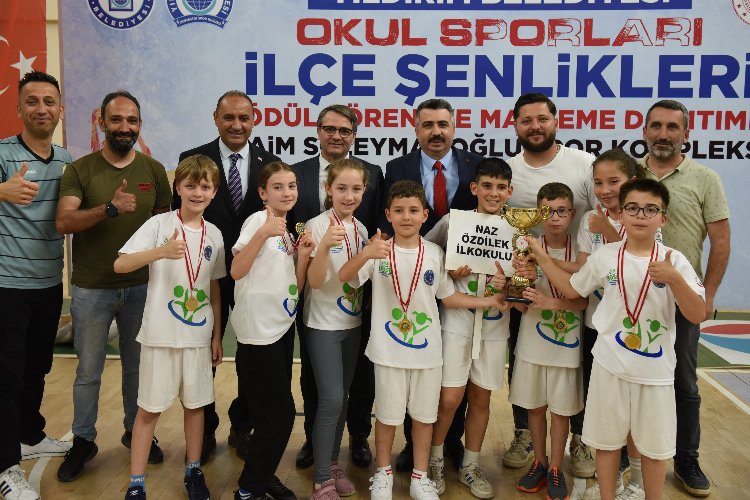 Yıldırım'da minik sporcular ödüllendirildi