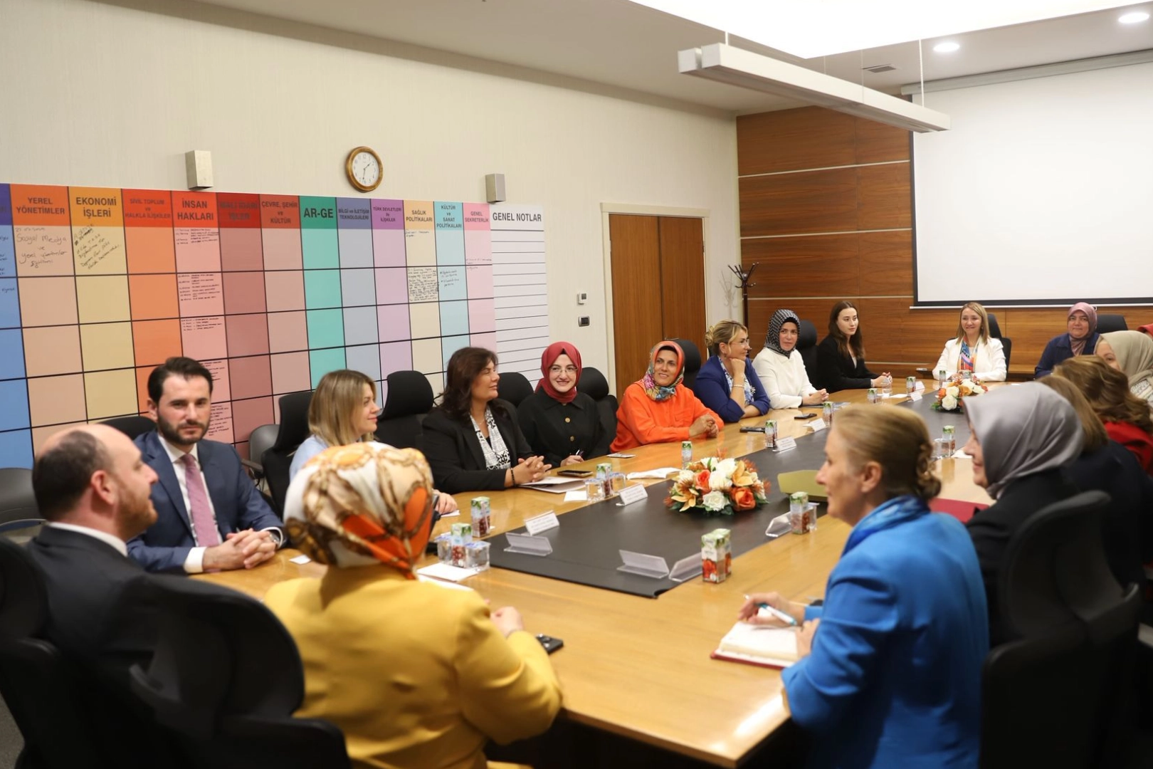 Zekiye Tekin, AK Parti Kadın Kolları istişare toplantısına katıldı