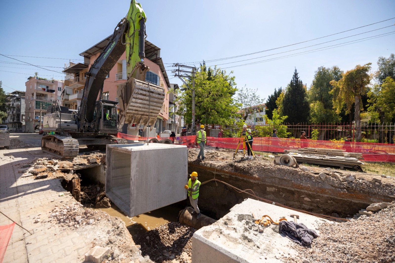 İzmir'de 70 milyon liralık yatırımla taşkın riskine son