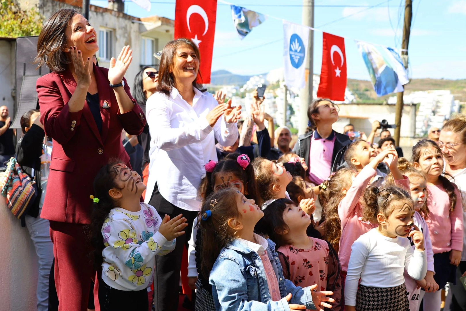 İzmir Karabağlar'da “Oyun Akademisi” açıldı